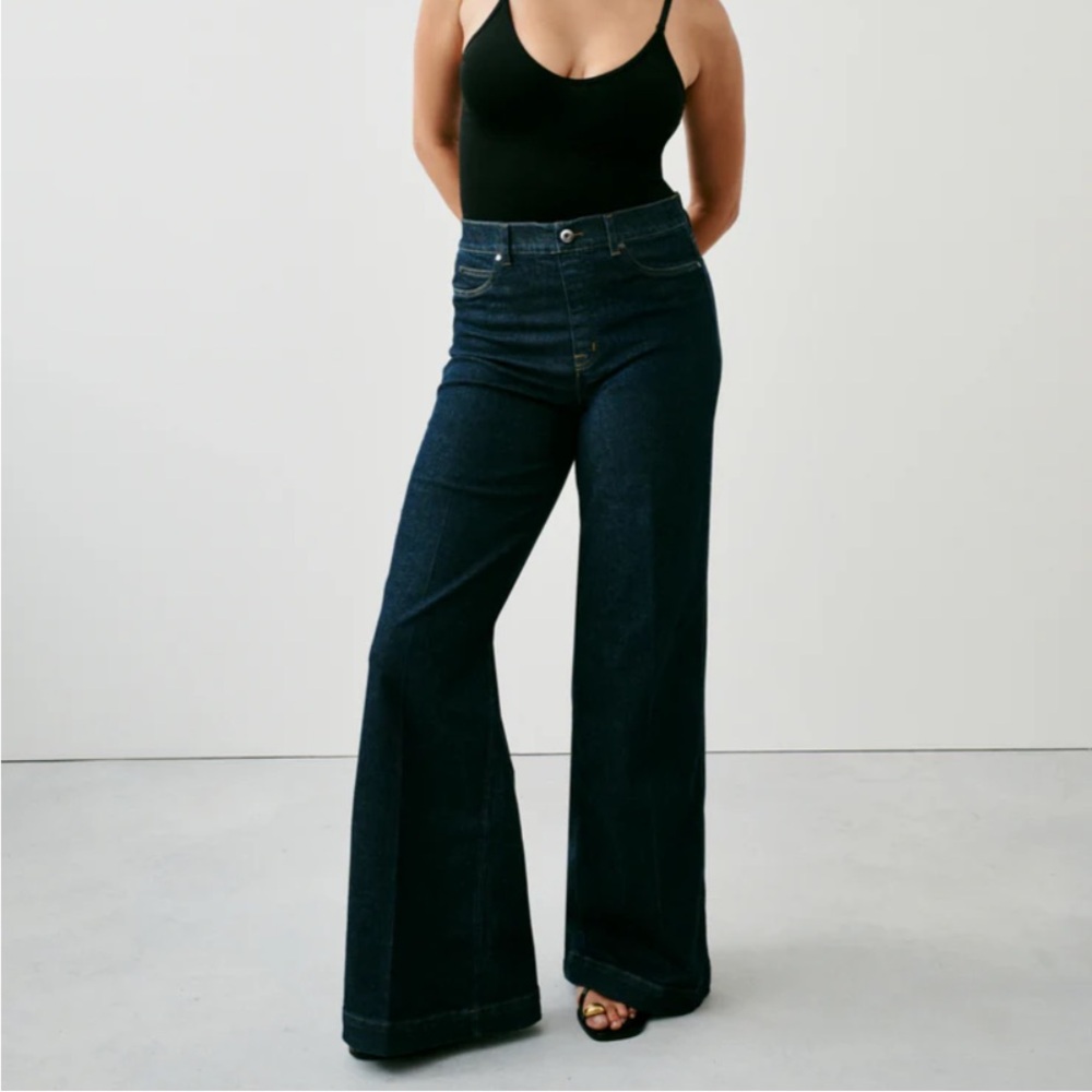 SPANX EveryWear Wide Leg Jeans